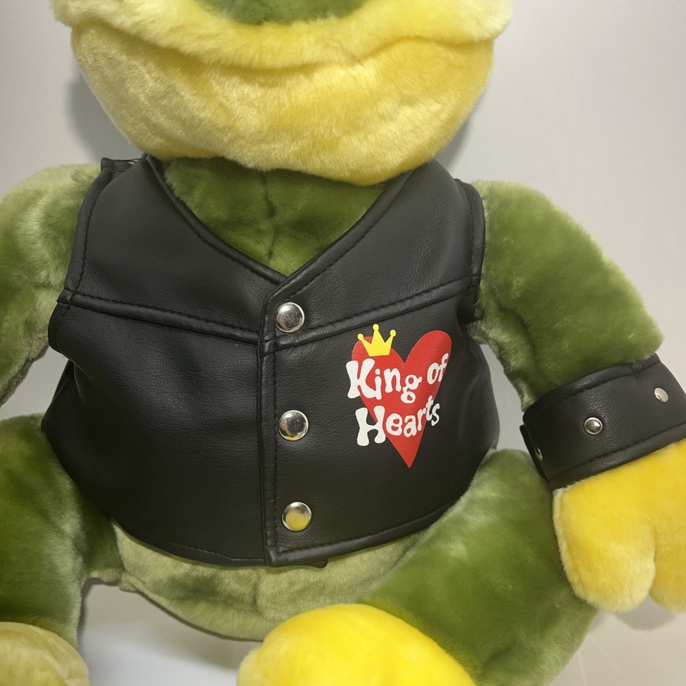 DanDee Collector's Choice 19" Plush King of Hearts Frog w/ Biker Vest Stuffed - Picture 2 of 8